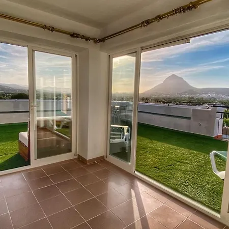 Spectacular Penthouse 100m From *