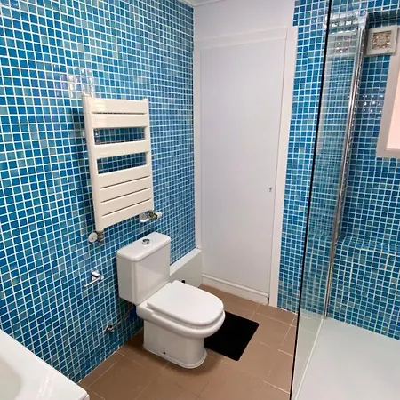 Spectacular Penthouse 100m From